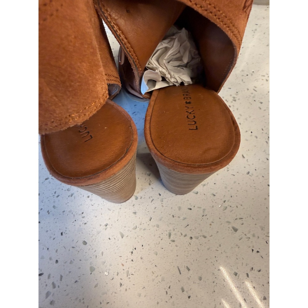 Lucky Brand Llstana Womens Brown Suede Rose Embroidered Peep Toe Booties Sz 9.5M - Picture 9 of 11